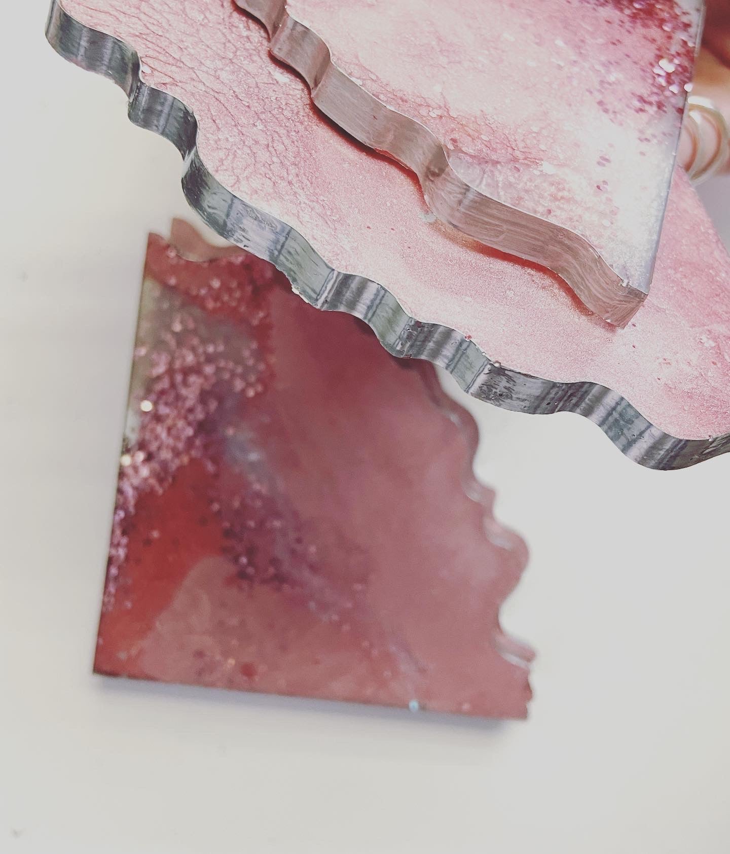 Agate resin 4Pcs coaster set. triangulated pink coasters